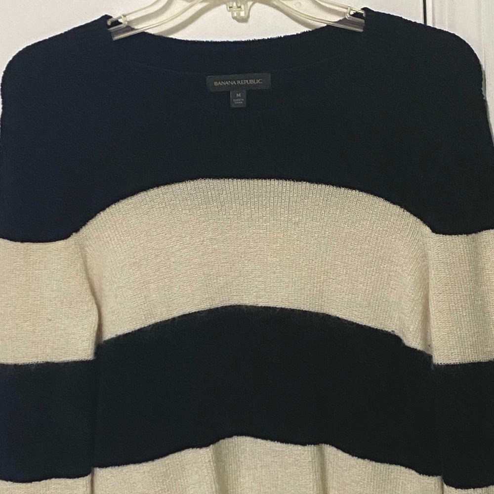 Banana Republic Wide Stripe Pullover Sweater Women M Nautical Preppy Mohair Wool